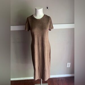 Vibe Midi Tee Dress in Brown